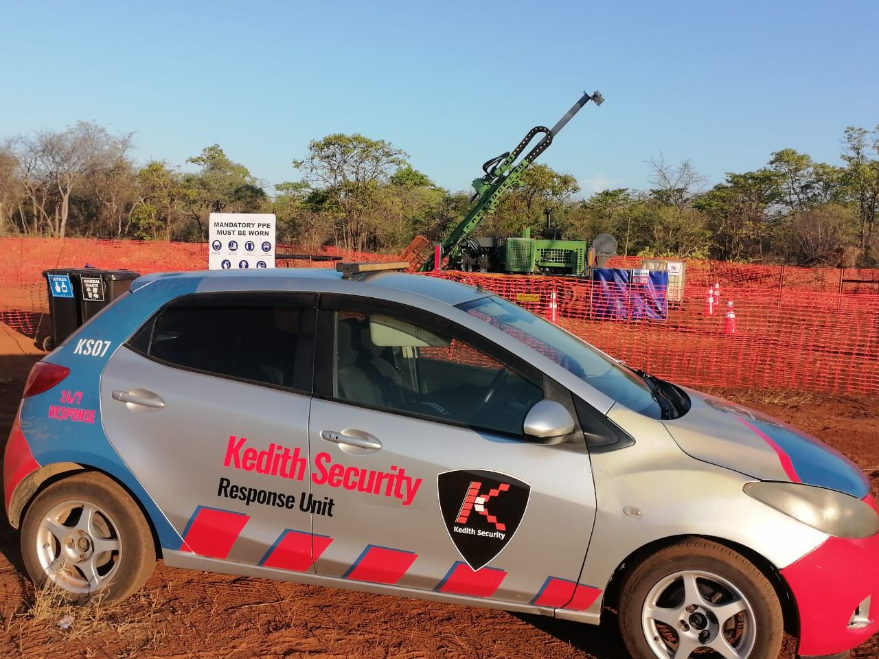 Kedith Response Unit KS07 parked at a fenced exploration drilling pad